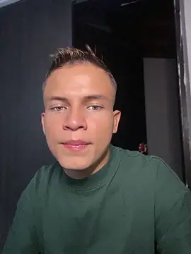Show de _Leo_Boy na webcam