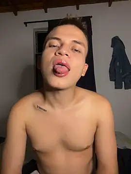 _Leo_Boy Show Webcam