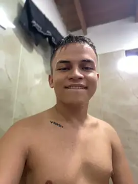 _Leo_Boy webcam show