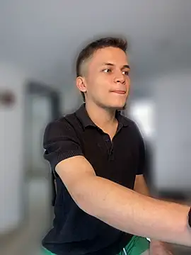 Show de _Leo_Boy na webcam