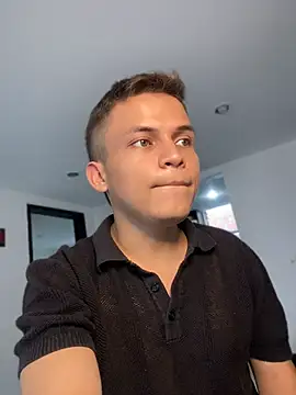 Вебкам-шоу _Leo_Boy