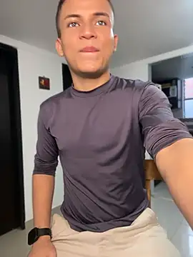 _Leo_Boy Webcamshow