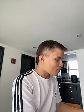 _Leo_Boyn Webbikameraesitys