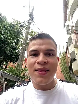_Leo_Boy Webcam show