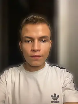 _Leo_Boy Webcamshow