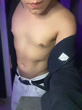 _Leo_Boy 在線直播表演
