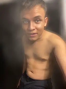 _Leo_Boy Webcam Show