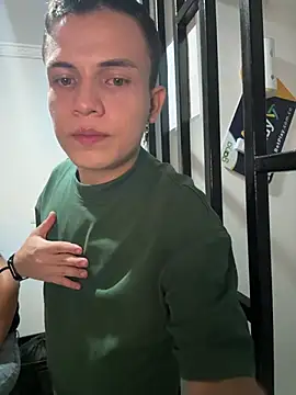 عرض كام _Leo_Boy