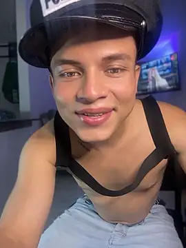 _Leo_Boy Webcam show