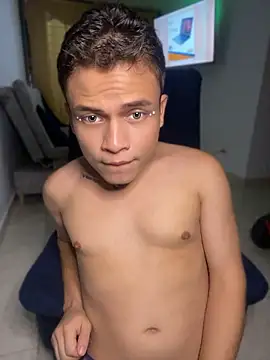 _Leo_Boy Webcamshow