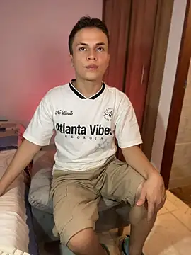 _Leo_Boy Webcamshow