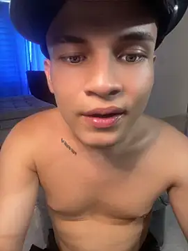 _Leo_Boy Webcamshow