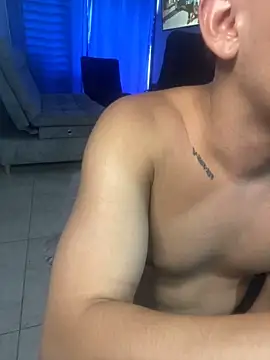 عرض كام _Leo_Boy