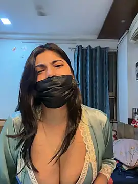 Chat XXX ao vivo de Alizahincontrol