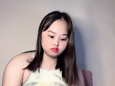 Nhungnhung88 লাইভ চ্যাট রুম