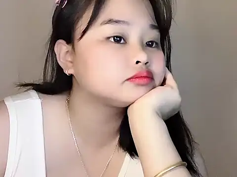 Sala de chat en directo de Nhungnhung88