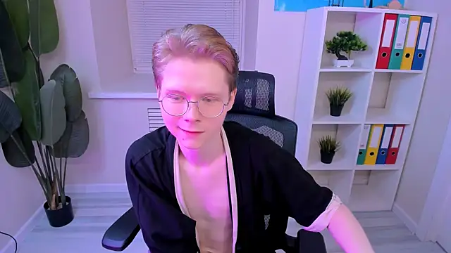 DanielSanders' Webcam Show