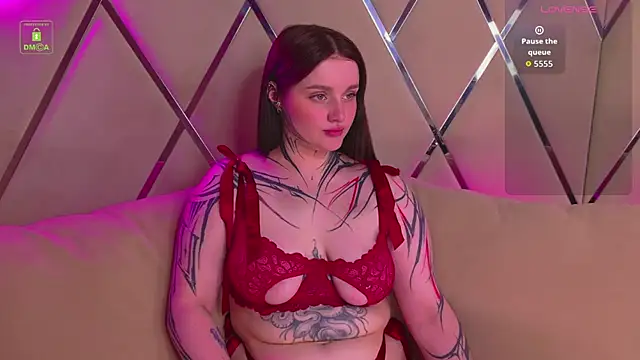 Emily_swain's Live XXX Chat