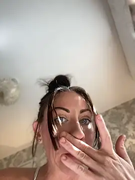 SpicyJadeMarie webcam show