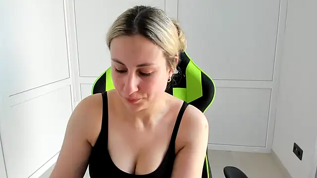 MissLunariaa 라이브 XXX 채팅