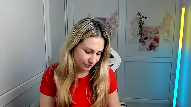 MissLunariaa Show Webcam