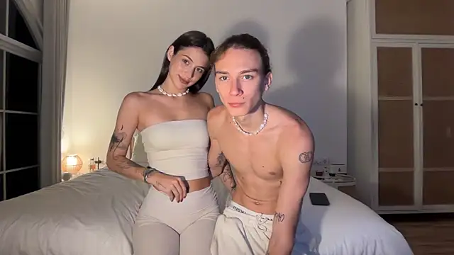 Sweet-Kate-Sammy webcam show