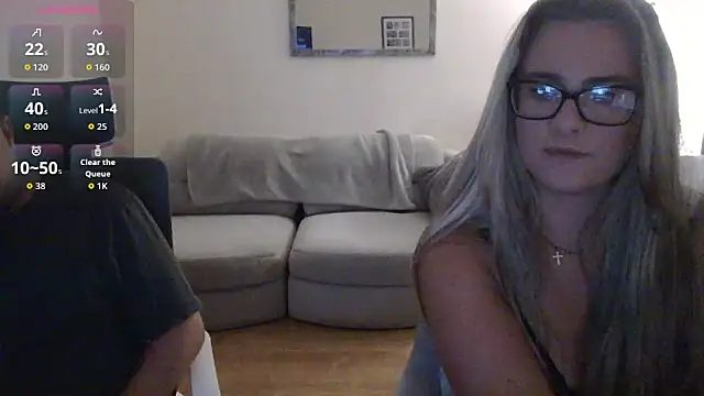 Nicky_lucyXO 在線直播表演