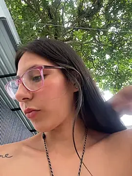 Zoy_cute's Webcam Show