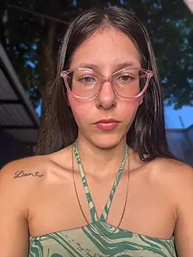 Zoy_cute Adlı Modelin Web Kamerası Şovu