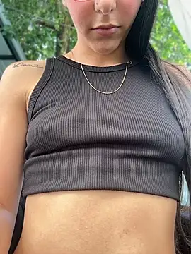 Zoy_cute's Webcam Show