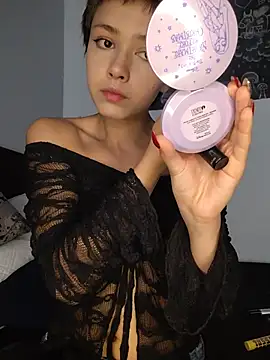 Vickyinloveee Live XXX-chat