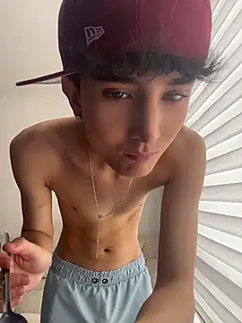 Pokazy przed kamerką – Eidan_collins
