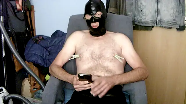 Gesichtsfotze69: διαδικτυακό σόου στην κάμερα