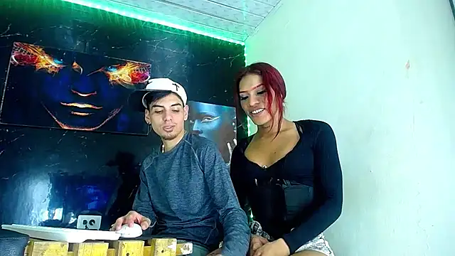 LuxeCouple Adlı Modelin Web Kamerası Şovu