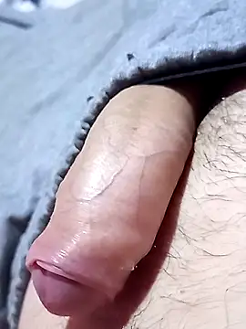 ema210726 Webcam-Show