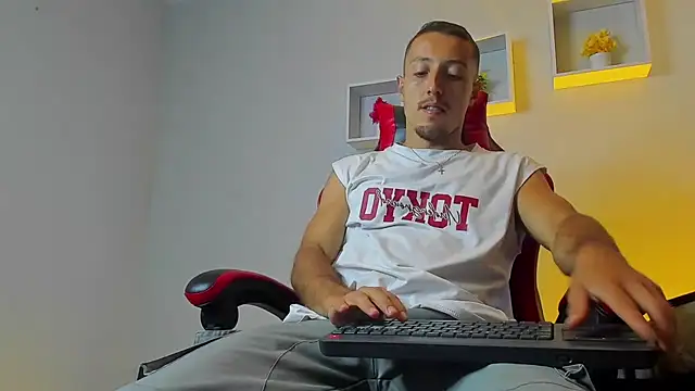 Lorenzo_Vellum webcam show