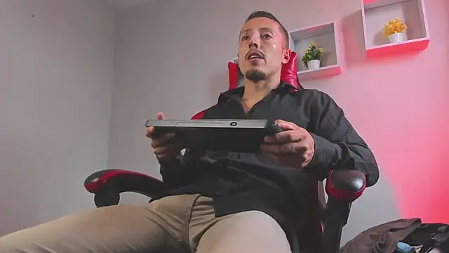 Lorenzo_Vellumn Webbikameraesitys