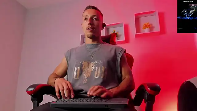 Lorenzo_Vellum Adlı Modelin Web Kamerası Şovu
