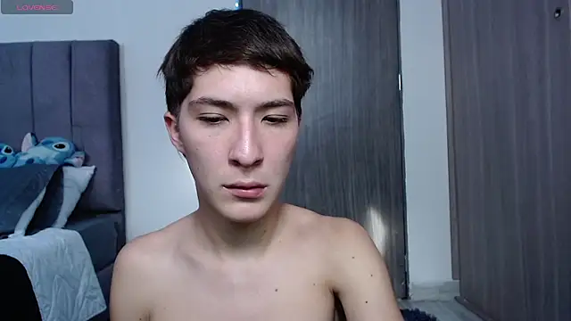noah_kirt_ – webcam-show