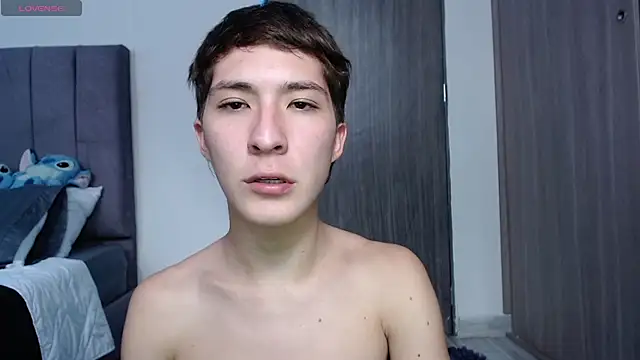 Вебкам-шоу noah_kirt_