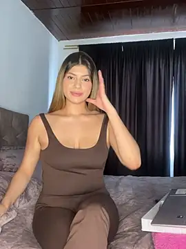 Živý XXX chat Alessandrabloom_