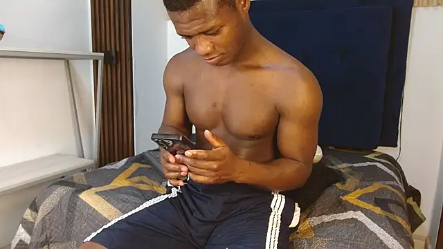 alexis_fernandez webcam show