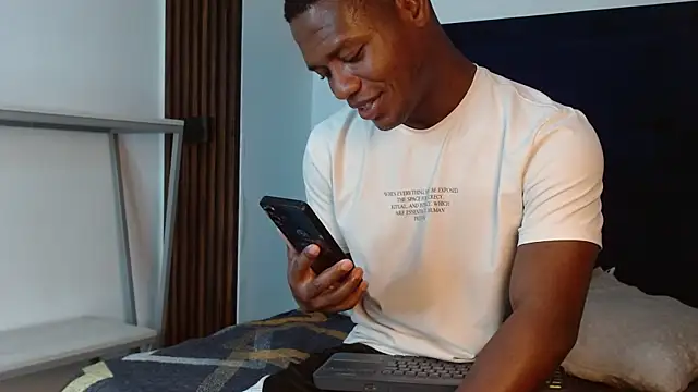 alexis_fernandez Webcamshow
