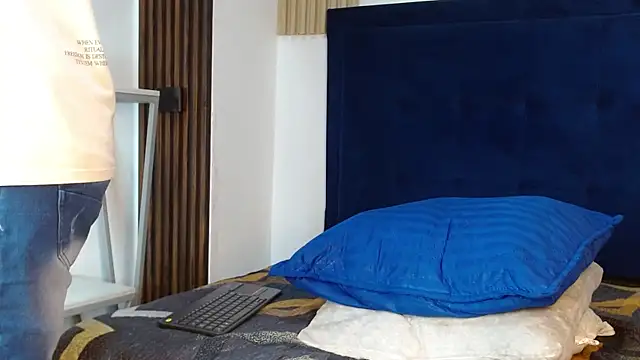 alexis_fernandez Webcamshow