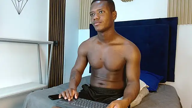 alexis_fernandez webkamerás műsora