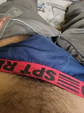 Hot_Hot_Boyn Webbikameraesitys
