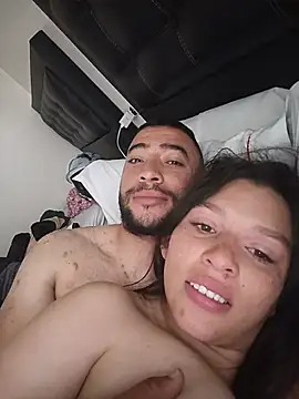 Aria_and_Dante webcam show