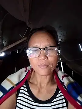 Show de MissYourLove na webcam