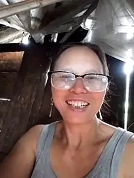 Pokój czatu na żywo – MissYourLove
