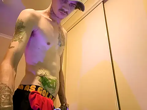 Bigdickenergy4204's Webcam Show
